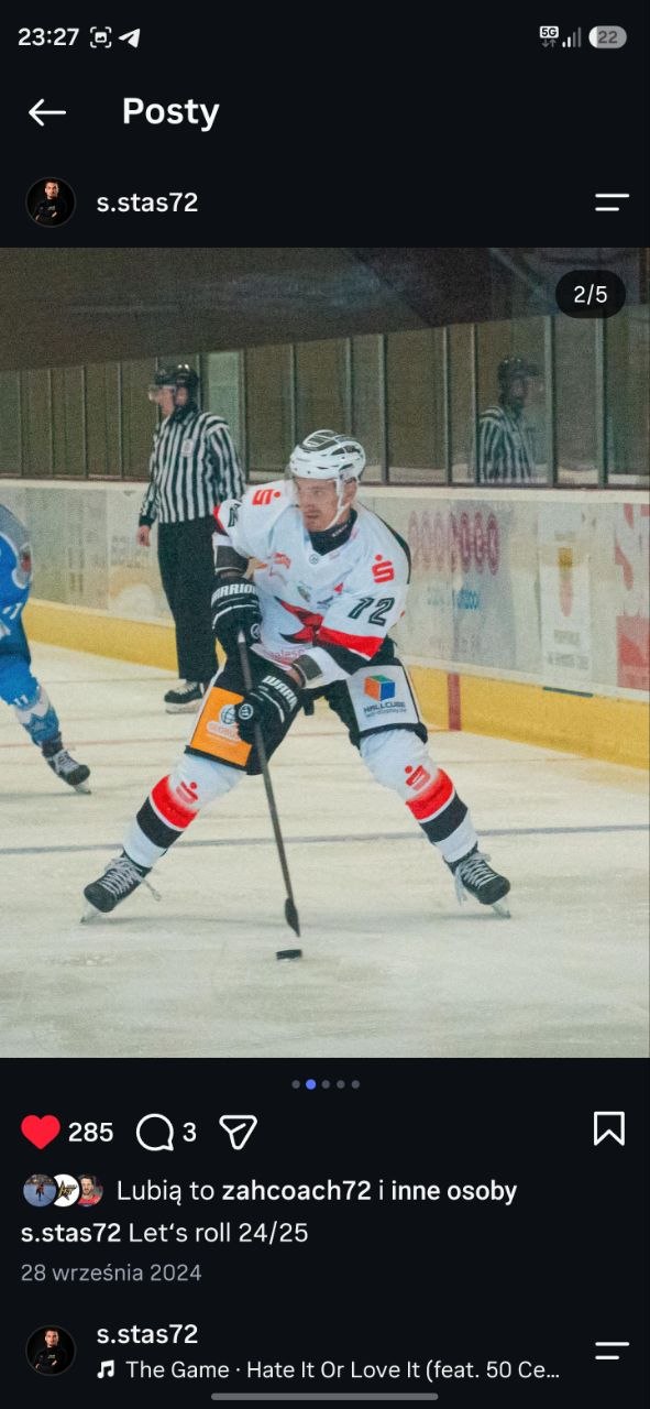 Hockeyspieler beim Antritt
